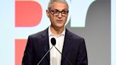 Ari Emanuel Calls for the Ouster of Israel’s Benjamin Netanyahu Amid Boos and Shouts at Wiesenthal Dinner