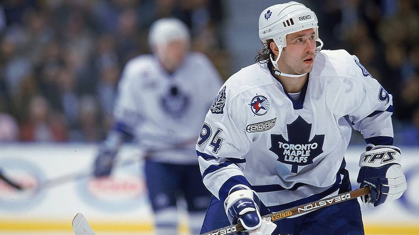 Sergei Berezin, NHL left winger for 7 seasons, dead at 52