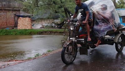 Millions without power as cyclone Remal pounds Bangladesh and India