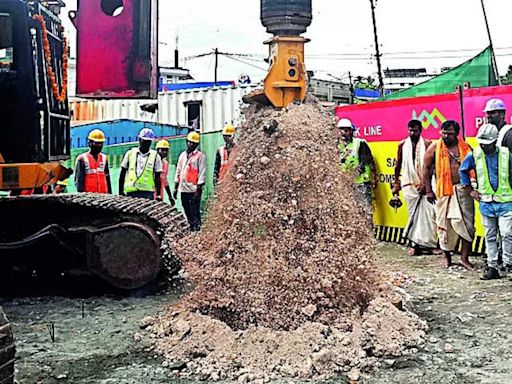 KMRL begins test piling works for Metro Phase II in Kochi | Kochi News - Times of India