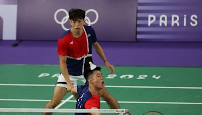 Badminton-Taiwan's Wang and Lee enjoy comfortable win over US pair