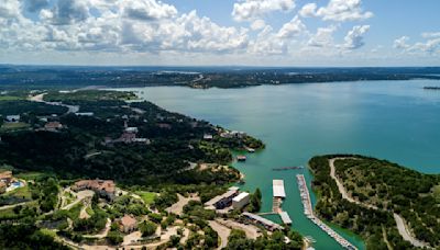 Con agua cristalina y a minutos de Austin, descubre este destino único de Texas