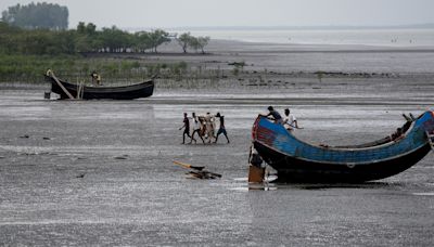 10 Indian fishermen arrested in Sri Lanka to be charged with death of Navy sailor