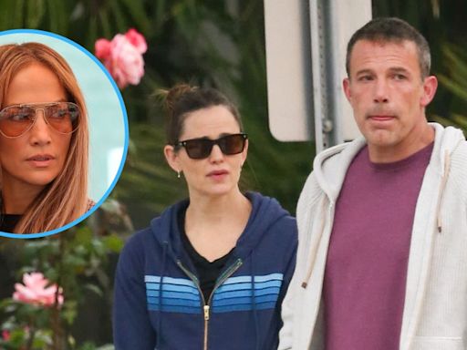 Ben Affleck Spent Father's Day With Jennifer Garner, No J. Lo