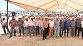 Con acciones para mitigar la sequía, Esteban y Toño respaldan a las familias que viven del campo