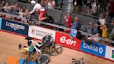 Impactante accidente: ciclista se estrella contra espectadores en Juegos Commonwealth
