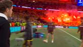 La hinchada del Dortmund sorprende a ultras del Real Madrid con increíble 'infierno' de bengalas