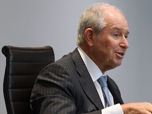 Blackstone CEO Steve Schwarzman backs Trump, will raise money for him