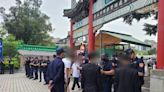 北市萬華「河溝頭」角頭母親公祭 70名警力站崗盤檢