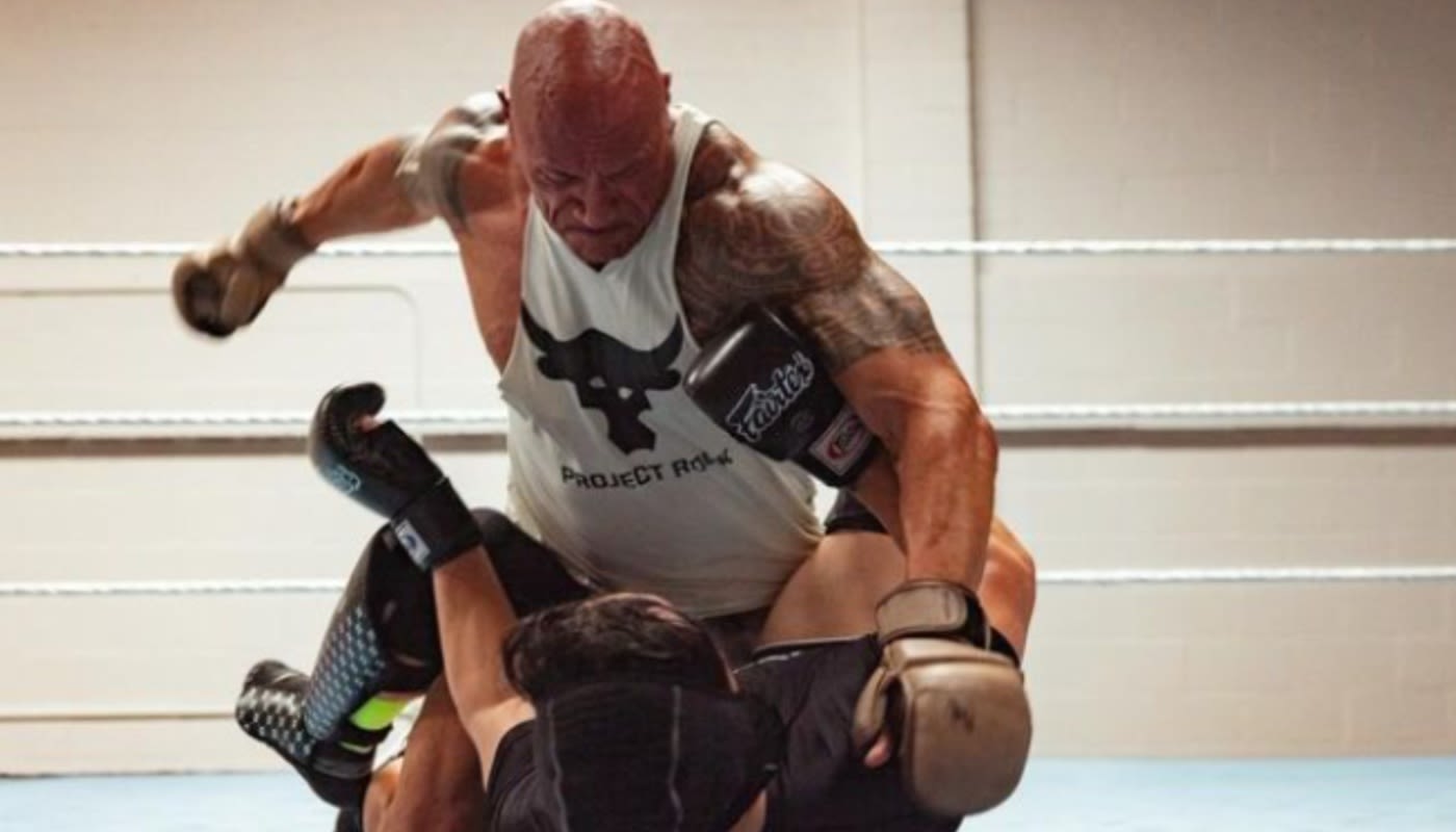 ‘The Rock’ Dwayne Johnson injures his ‘People’s Elbow’ during filming of new ‘Smashing Machine’ movie | BJPenn.com