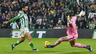 El Betis sólo ganó en cinco de sus treinta visitas a la UD Las Palmas