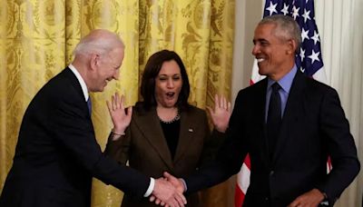 Bill Clinton respalda a Kamala Harris, pero Barak Obama juega las fichas por su esposa Michelle