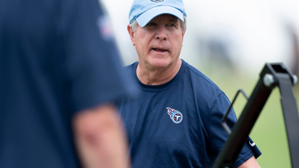 Titans' Brian Callahan on hiring Bill: 'There was no family discount'