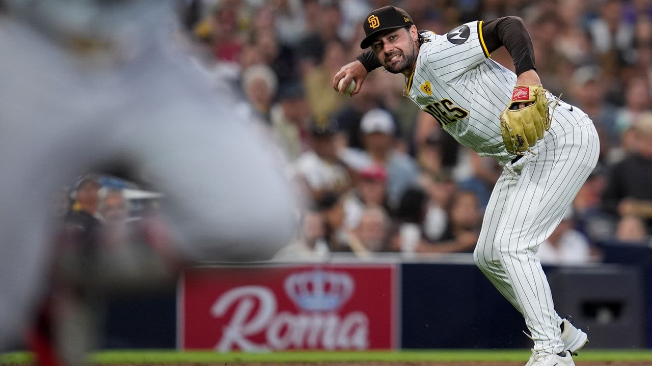 Jurickson Profar's 2-run, 2-out single in the 10th inning gives the Padres a 7-6 win over the Nats