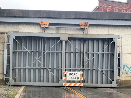 Richmond to close multiple roads, Mayo bridge for annual floodwall testing