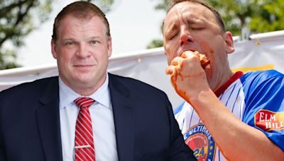 Glenn Jacobs Eats Two Pounds Of Bologna, Joey Chestnut Sets Another World Record