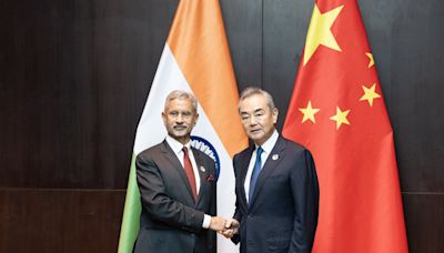 Jaishankar tells Chinese counterpart to ‘ensure full respect for LAC’ during ASEAN meet
