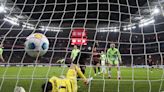 2-0. El Leverkusen da otro paso hacia el título