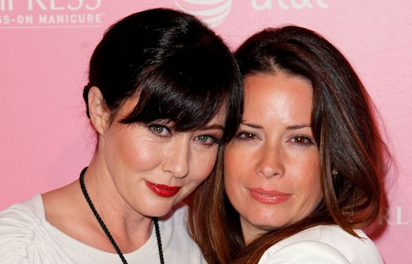 'Charmed' star Holly Marie Combs and more pay tribute to Shannen Doherty after death at 53