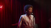 Naomi Ackie Embodies Young Whitney Houston in Trailer for Biopic ‘I Wanna Dance With Somebody’