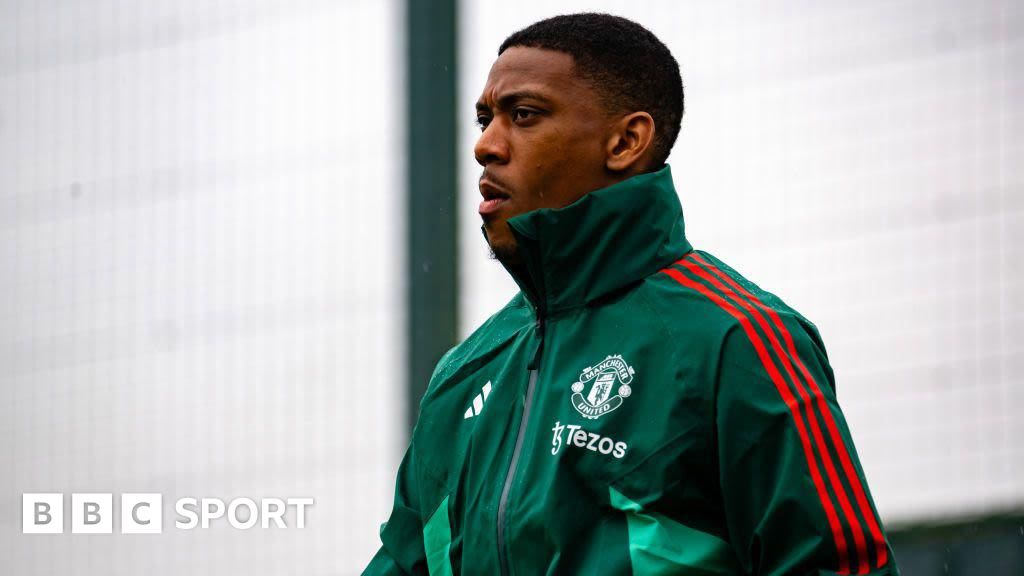 Manchester United: Anthony Martial confirms 'emotional' departure from club