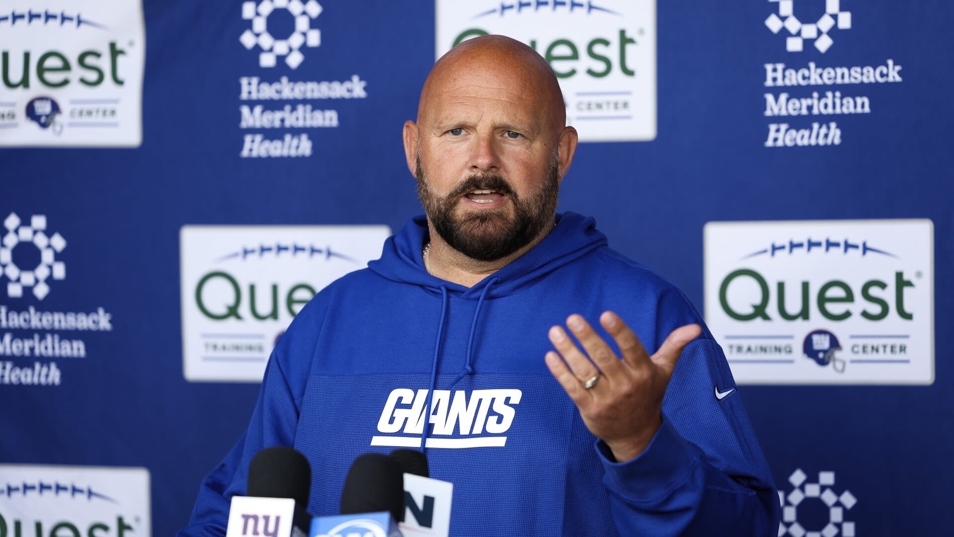 Brian Daboll calling plays at OTAs, final decision to come in training camp