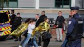Evacúan por amenaza de bomba una escuela francesa donde un maestro fue apuñalado la semana pasada