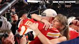 Taylor Swift, Travis Kelce continue A-list double dates with Patrick, Brittany Mahomes in Vegas