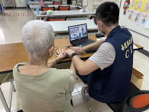 南投失智社區服務據點 鼓勵失智症者指紋建檔