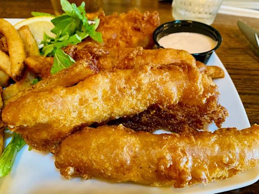 Don’t need a Friday or church, bring me walleye and perch: Classic CLE Eats & Drinks