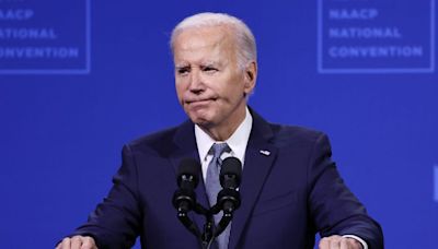 Joe Biden is taking Paxlovid, even though doctors know it doesn't really work