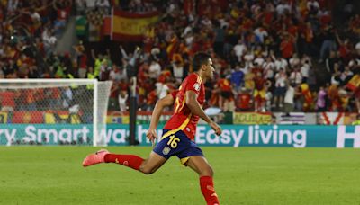 España remonta y se medirá a Alemania en cuartos de final (4-1)