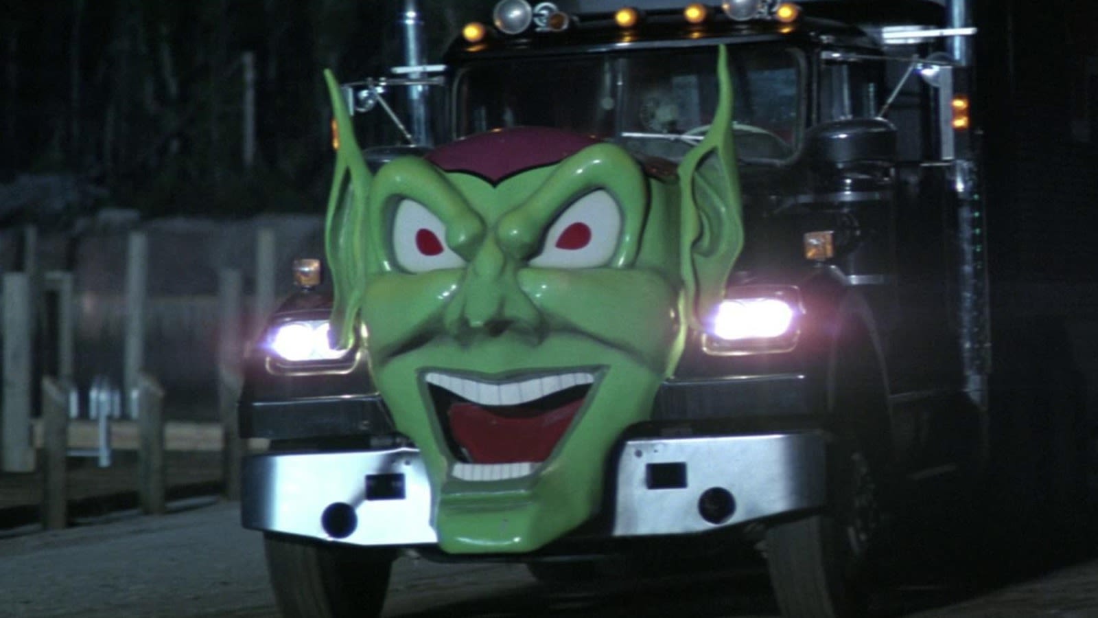 Language Barriers Made Stephen King's Maximum Overdrive Unnecessarily Difficult - SlashFilm