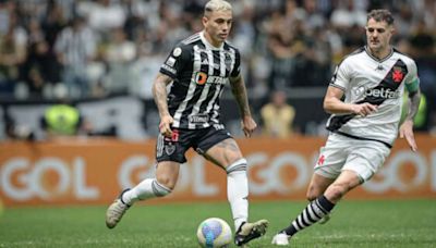 CBF divulga análise do VAR em Atlético x Vasco, mas ignora lances polêmicos