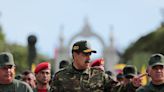 Elecciones en Venezuela: con menos aliados, Maduro se aferra a la lealtad de los militares