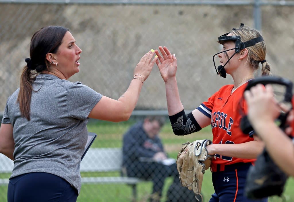 Walpole earns some revenge against Milton in BSC softball showdown