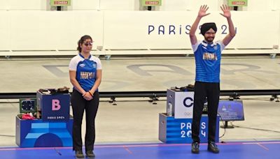 Paris Olympics: 'Main Busy Hun, Baad Me Baat Karna', Says Sarabjot Singh's Mother After His Shooting Bronze; Video