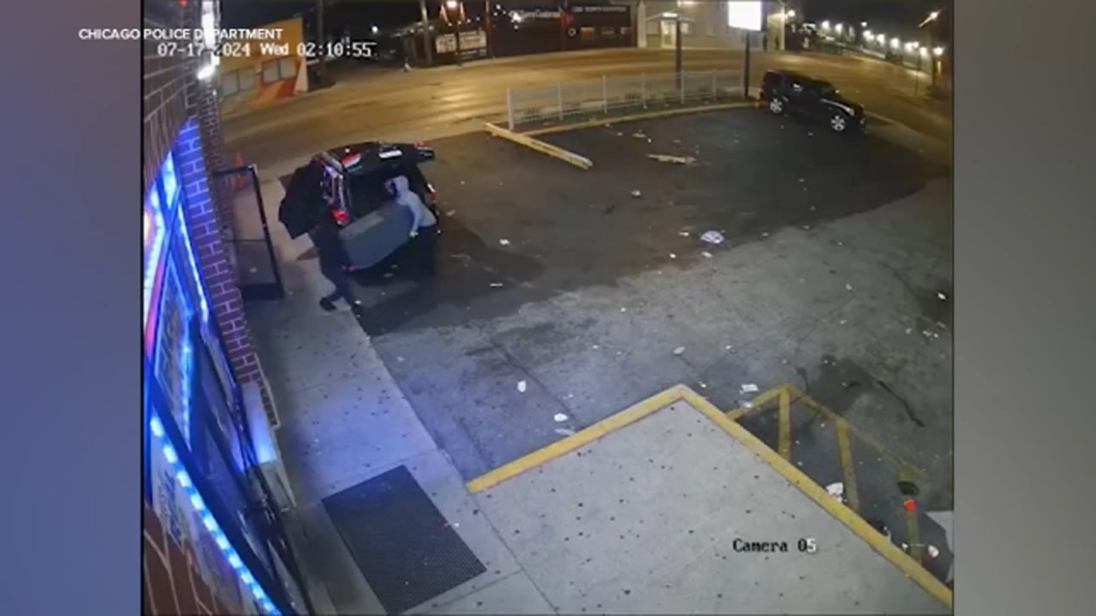 Chicago police issue warning after recent smash-and-grab burglaries at West Side businesses