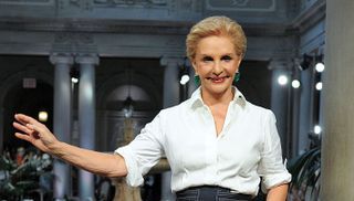 Carolina Herrera recibirá el premio a la Herencia Hispana 2024