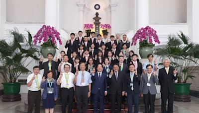 接見國際科展代表團 總統：優秀人才提升台灣能見度