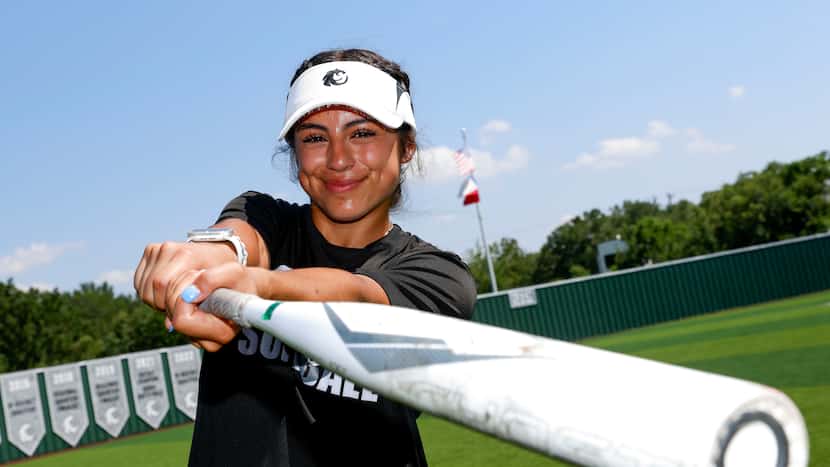 Jenny Robledo left Mexico to chase her softball dreams. With Guyer, she’s almost there