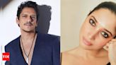 Anant Ambani and Radhika Merchant’s wedding: Vijay Varma turns photographer for Tamannaah Bhatia at the reception | - Times of India