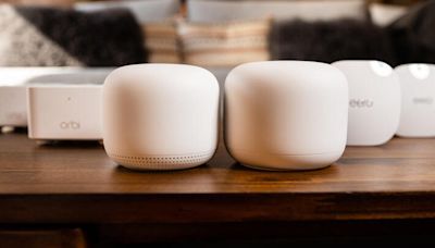 Mesh Router vs. Wi-Fi Extender: Which Is Better for Your Home?