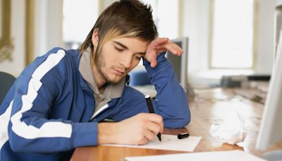 The Terrifying Reason Why You Should Never Slouch At Your Desk