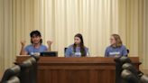 High school students, frustrated by lack of climate education, press for change - WTOP News
