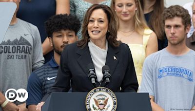 US election: Harris chides Trump as Biden passes torch – DW – 07/23/2024