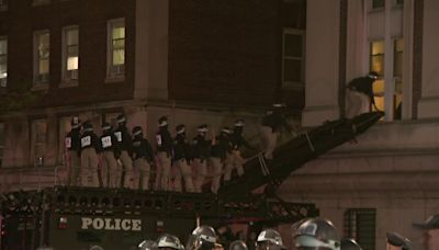 NYPD begins taking Columbia University protesters into custody. Watch live coverage.