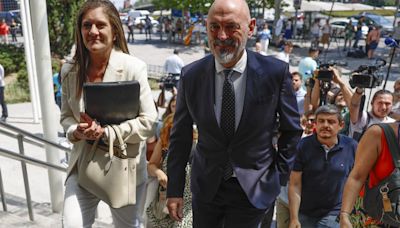 El juez del caso Begoña Gómez imputa al rector de la UCM tras reconocer un testigo que le pidió que la nombrara directora de una Cátedra