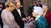 Earl and Countess of Wessex meet royal family photographer at variety show