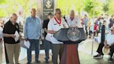 En emotiva ceremonia exilio cubano recuerda el aniversario número 63 de Bahía de Cochinos